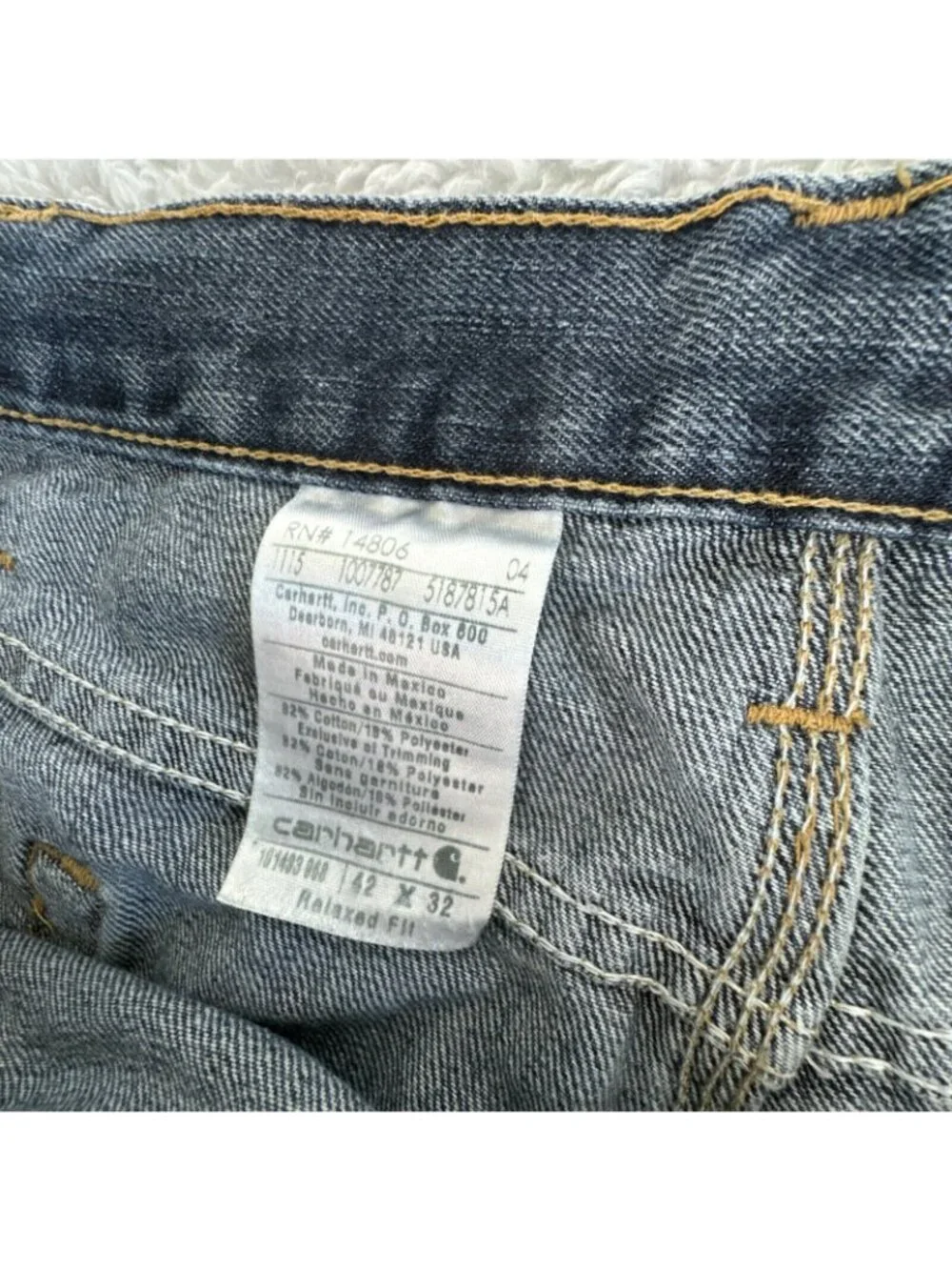 Carhartt Mens Relaxed Fit Blue Denim Jeans 42x32 Classic Workwear Durable USA